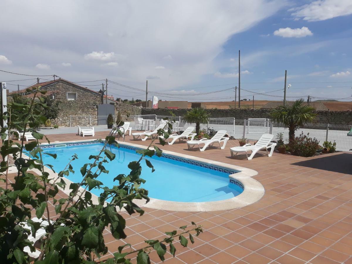 El Pilar De Don Gregorio Guest House Pereruela ภายนอก รูปภาพ